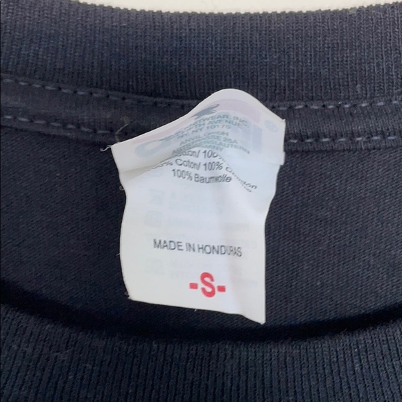 CHICAGO SPORTS TEAM TEE - Picture 3 of 3